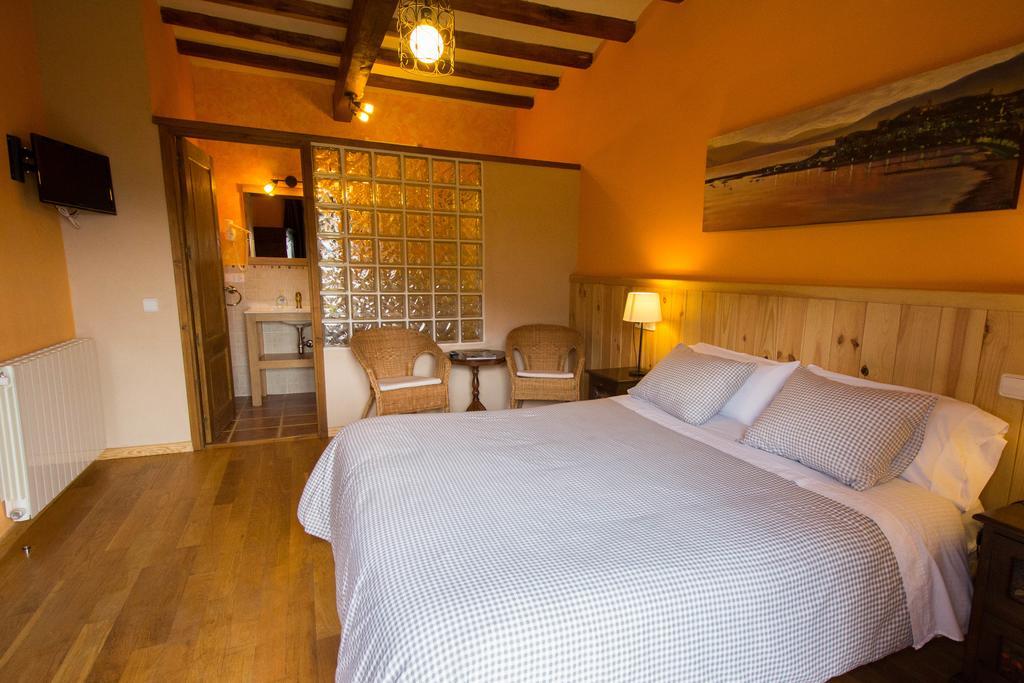 Penzion Casa Etxalde Camprodon Pokoj fotografie